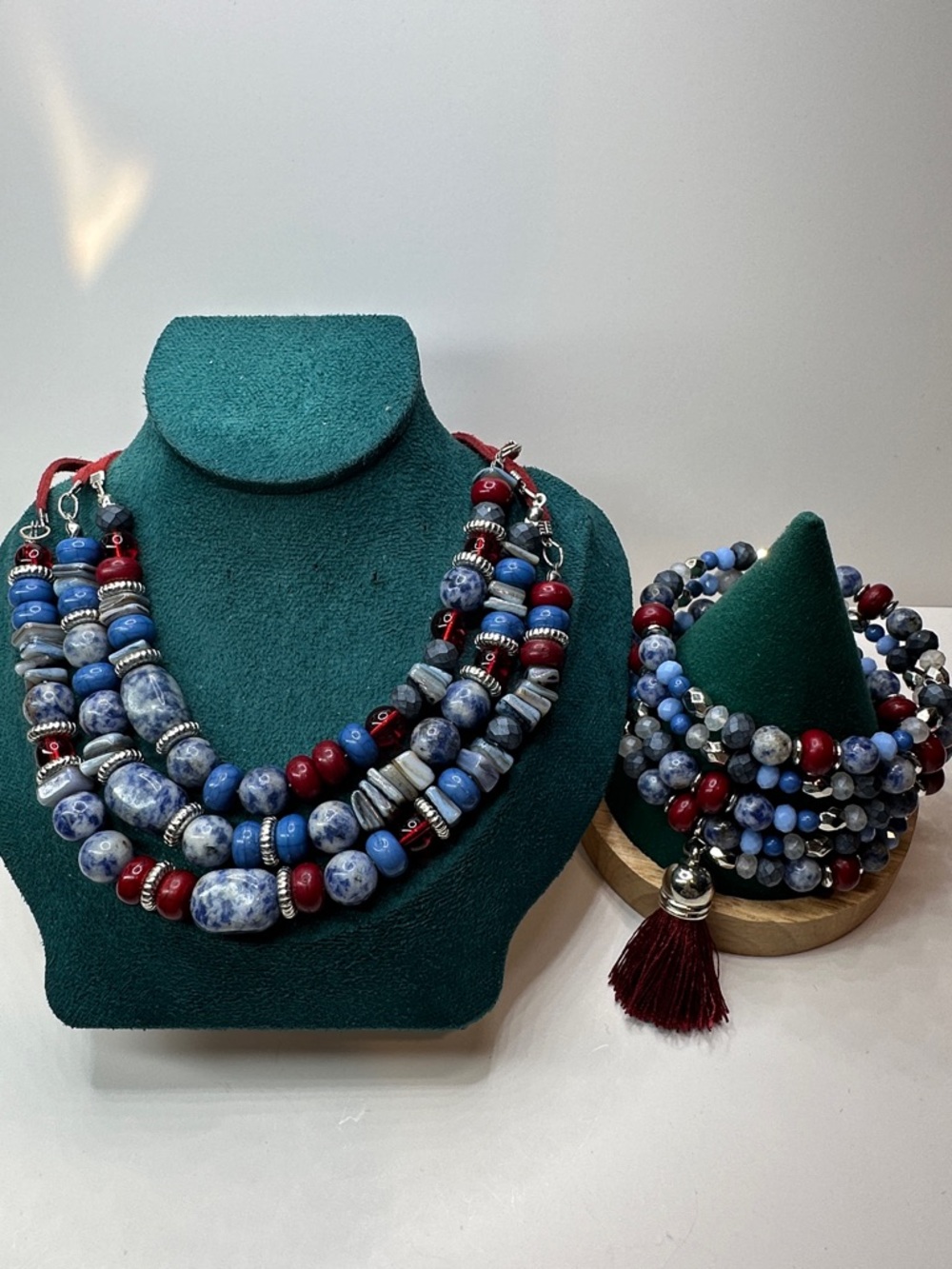 Cato Multi Strand Necklace Bracelet Set Sodalite Shell Red Leather 4th Of July - Picture 12 of 13